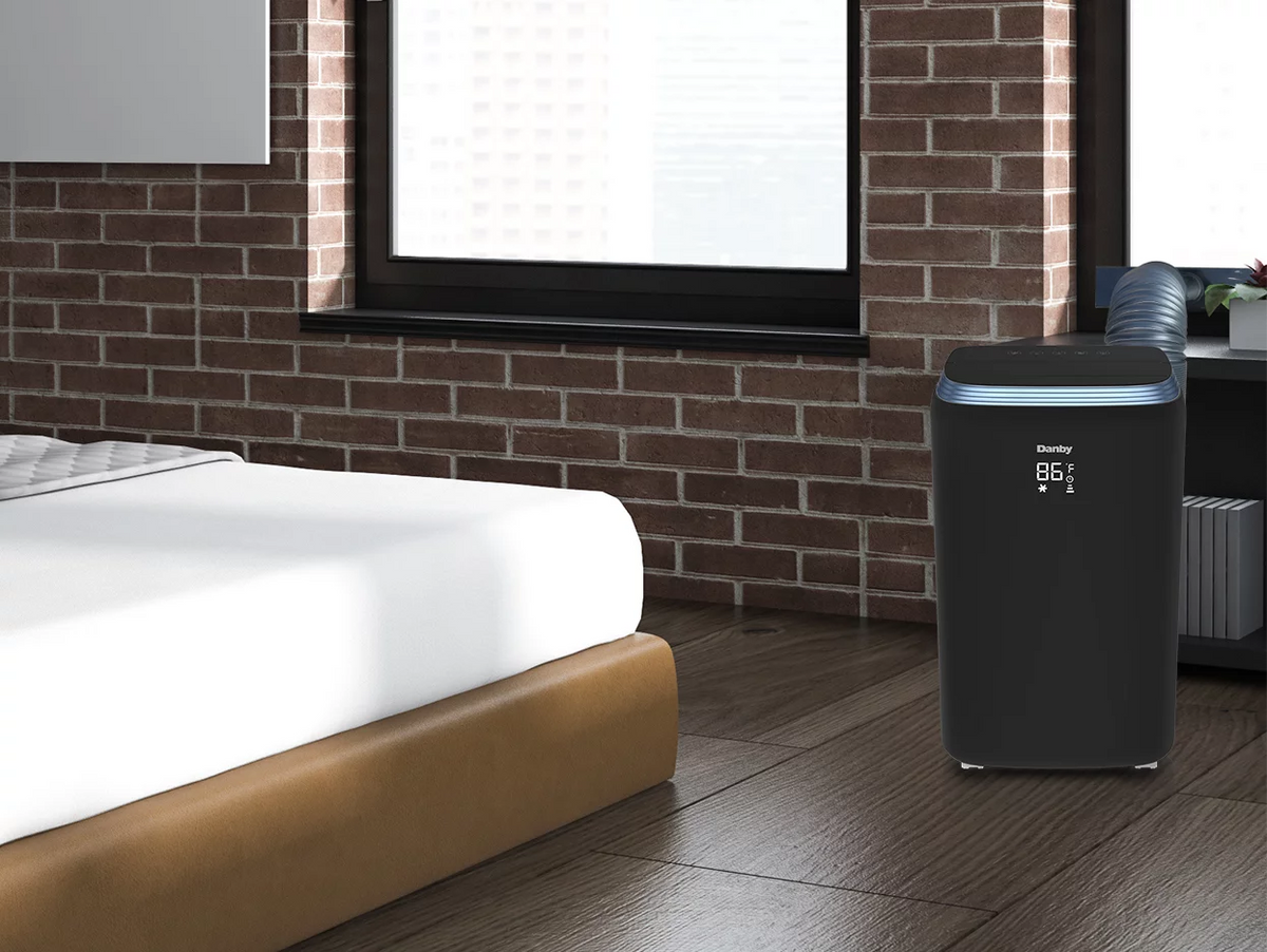Black 12,500 BTU Portable AC H407625