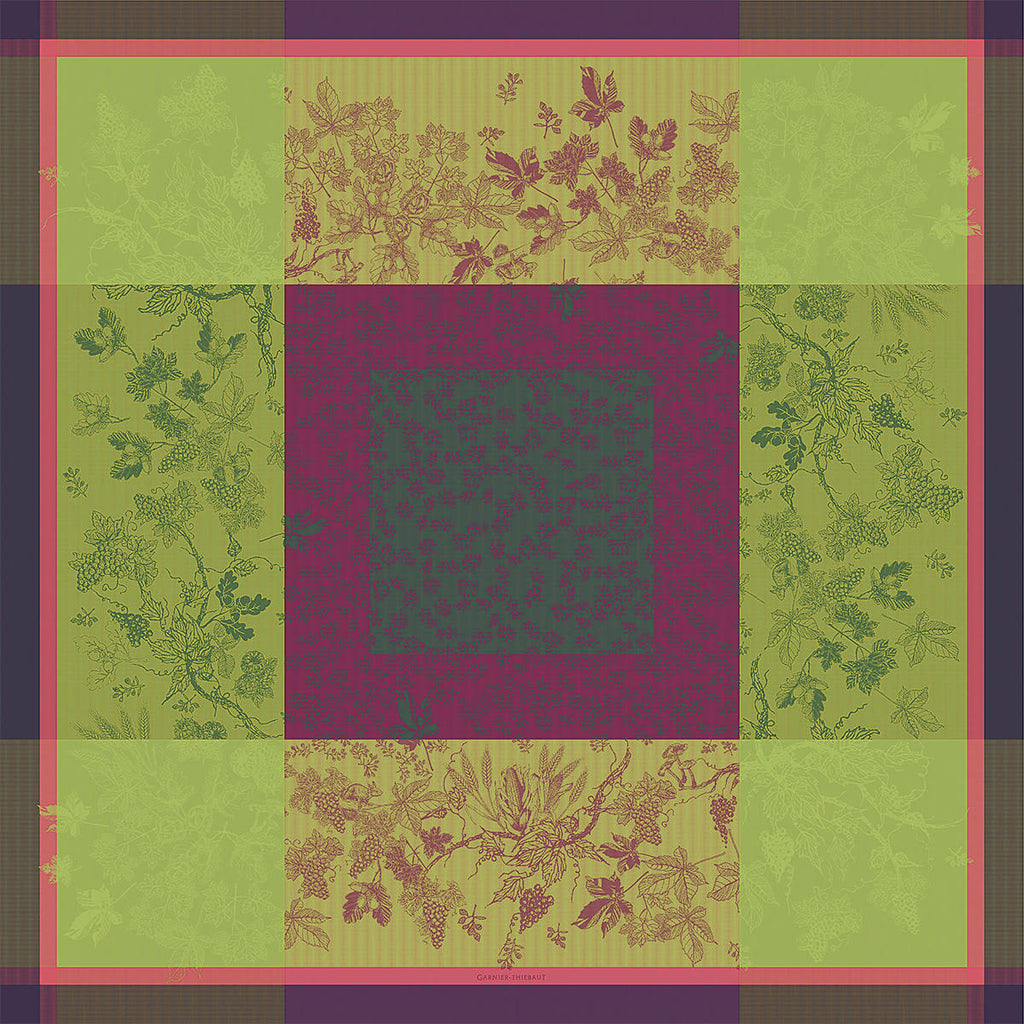 Green Tablecloth V597233
