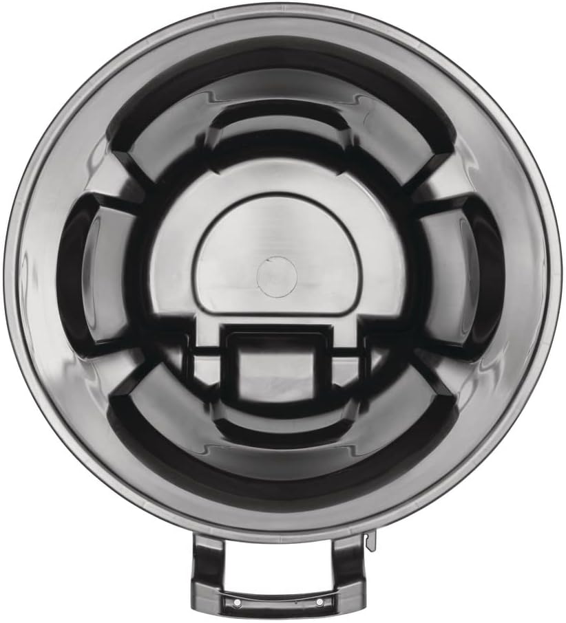 32 Gallon Black Rollout Trash Can T226