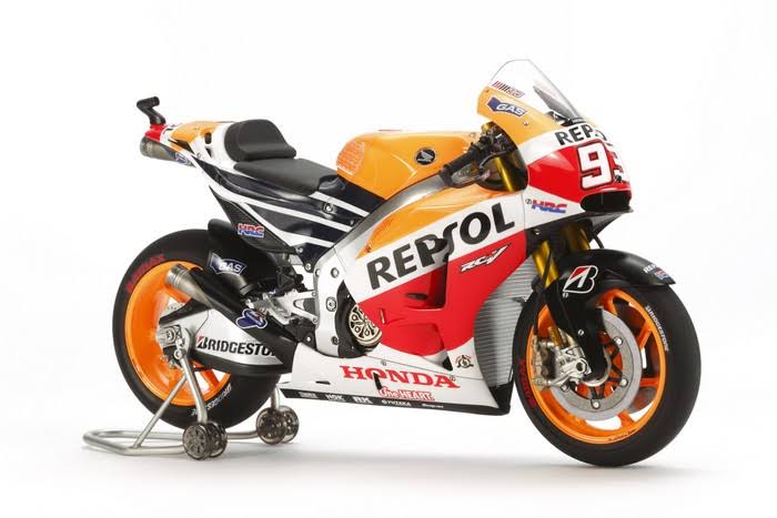 1-12 Plastic Motorcycle Model Kit I123