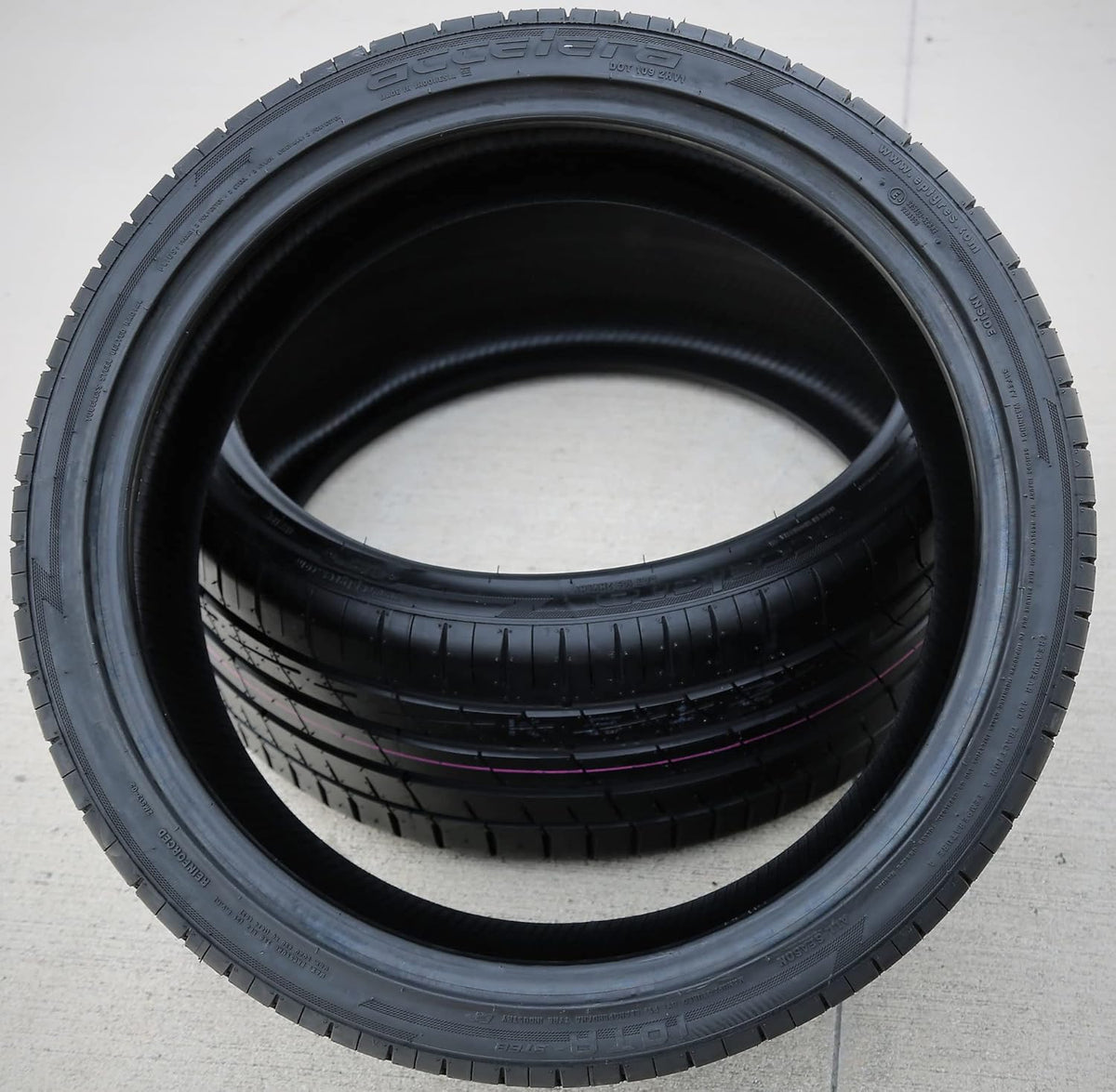 All-Season High Performance Radial Tire 265/40R20 104Y Load Range XL 4-Ply BSW B1498
