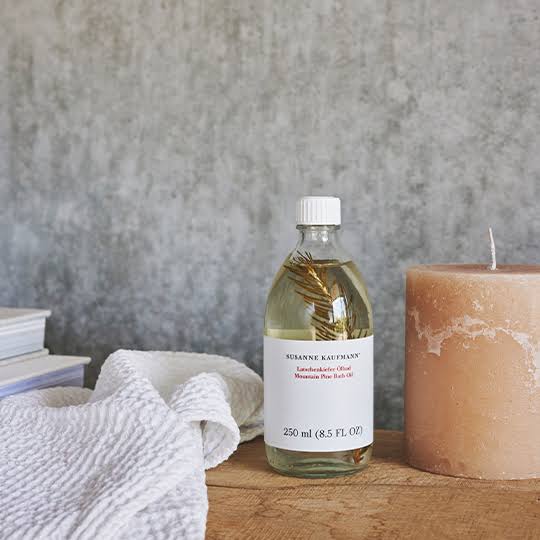 Mountain Pine Bath Oil 250 ml D468610