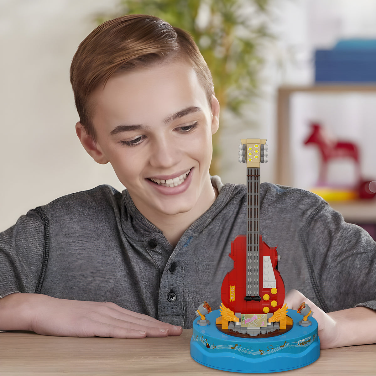 Guitar Model Building Set with Music Box Construction Creative Toys (308 Pcs) D580