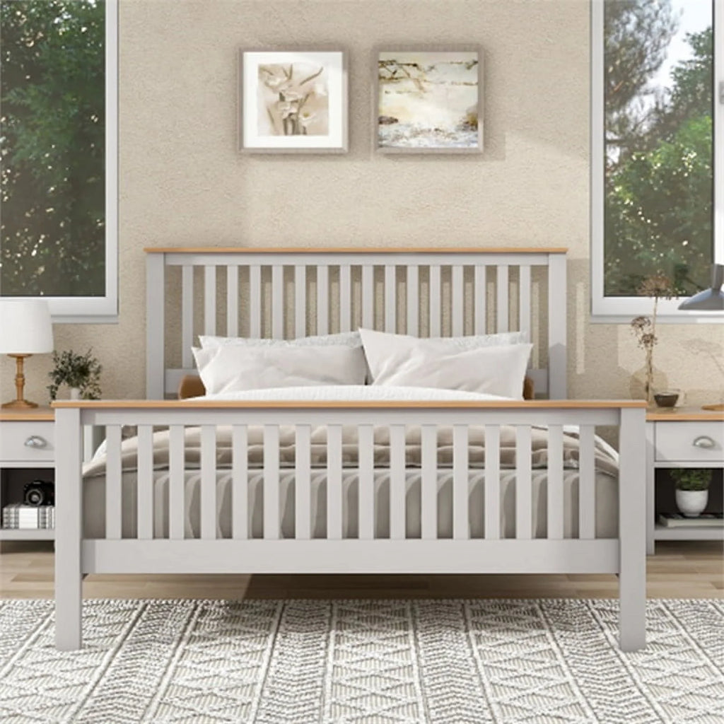 Gray Solid Platform Queen Bed with Oak Top R585406