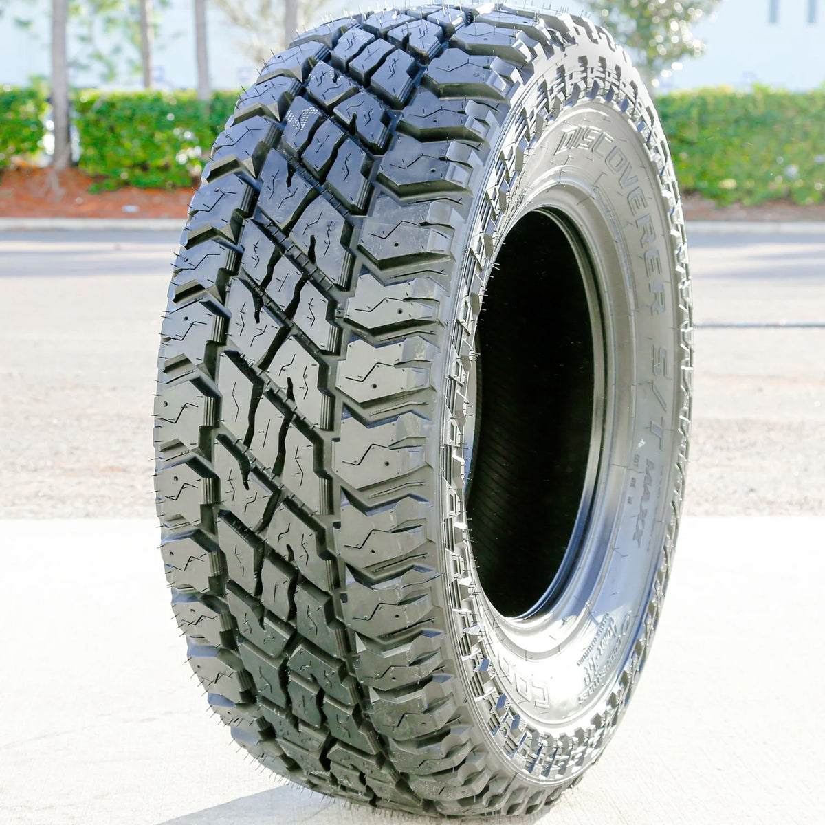 All-Terrain Tire LT265/70R18 C29816