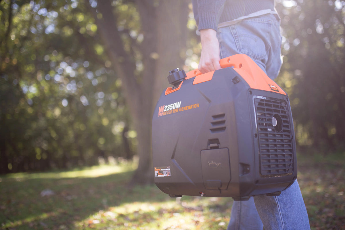 2350-Watt Portable Inverter Generator Y931934