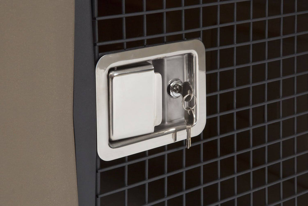 Pink Framed Door Kennel S5184