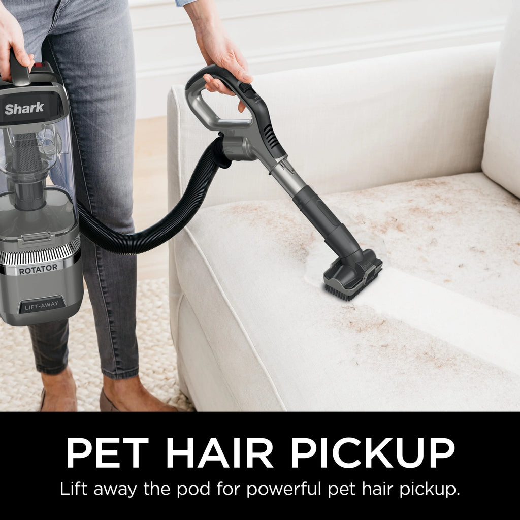 Upright Vacuum with Self-Cleaning Brushroll G824571
