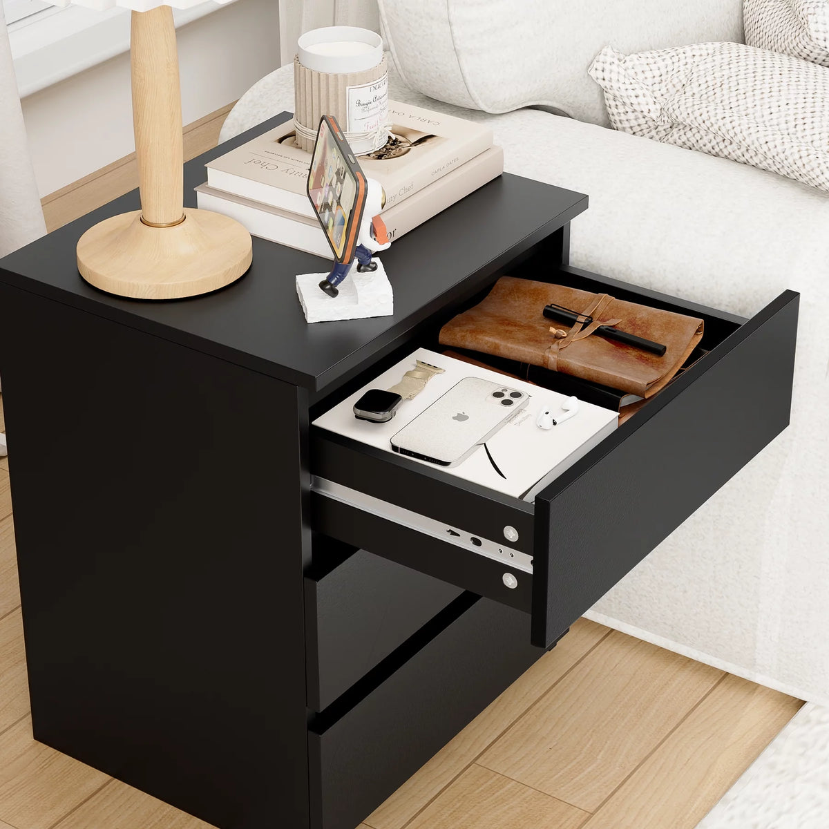 Black 3 Drawer Nightstand Set of 2 Z54290
